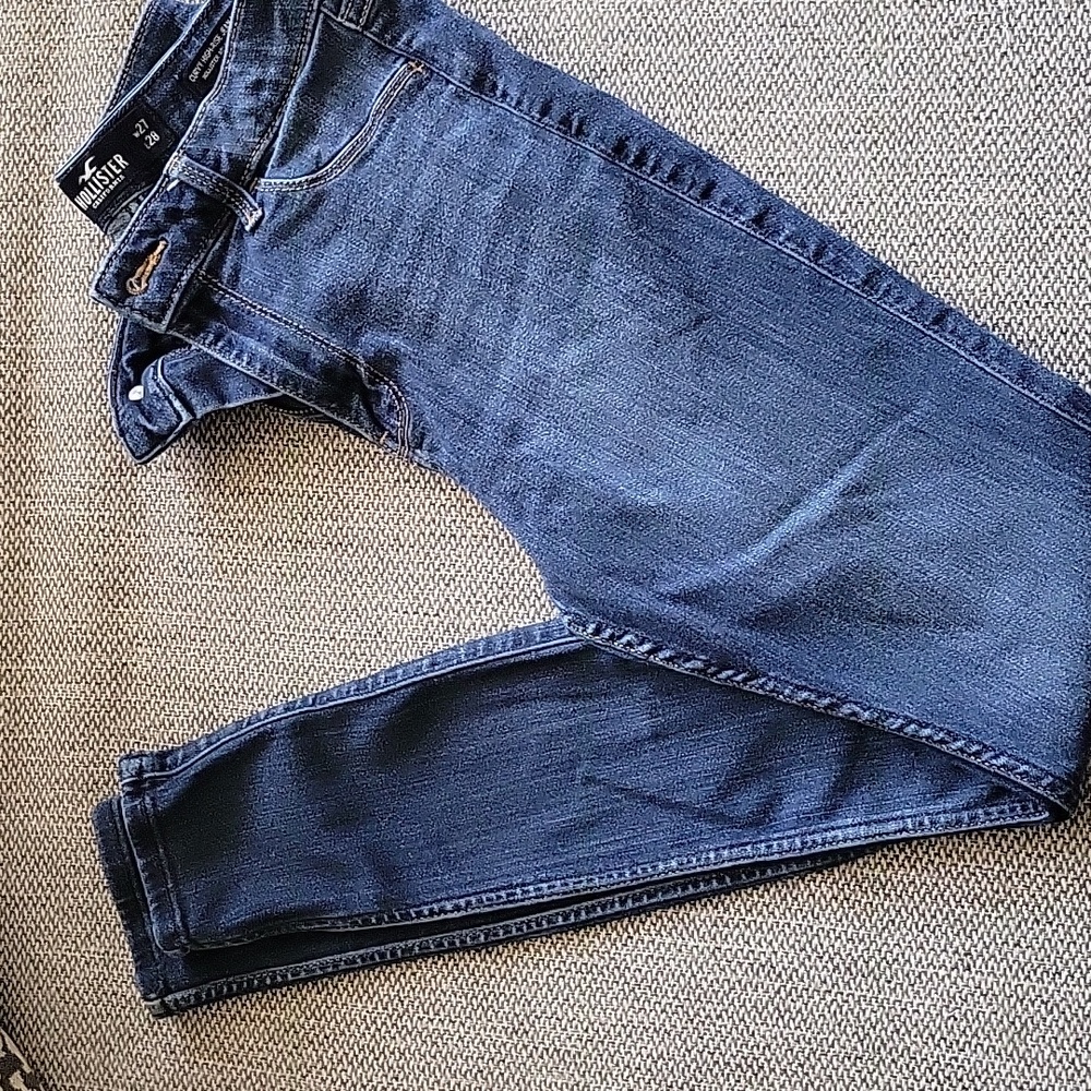 Hollister jeans
